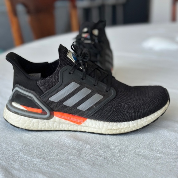 Adidas Ultraboost Running Sneaker Women’s - Picture 1 of 7